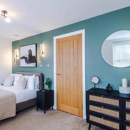 Apartamento House 4 - Cheltenham Parade Loft *