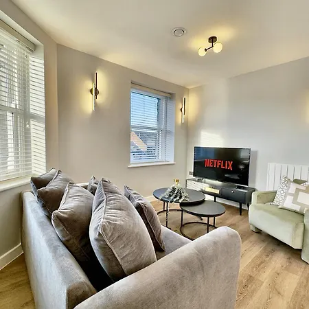 Apartment House 4 - Cheltenham Parade Loft Harrogate